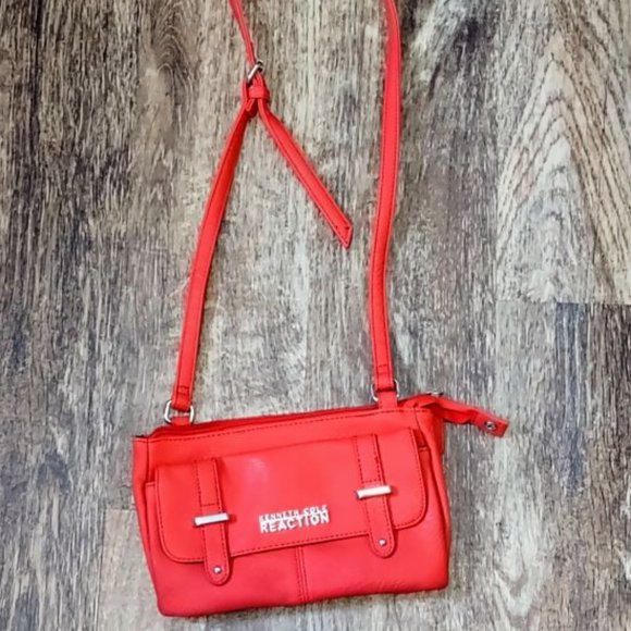 "NWOT Kenneth Cole Reaction Cross-body Small Red Purse"⬇️ - Picture 5 of 8